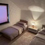 Hills House *