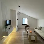Hills House