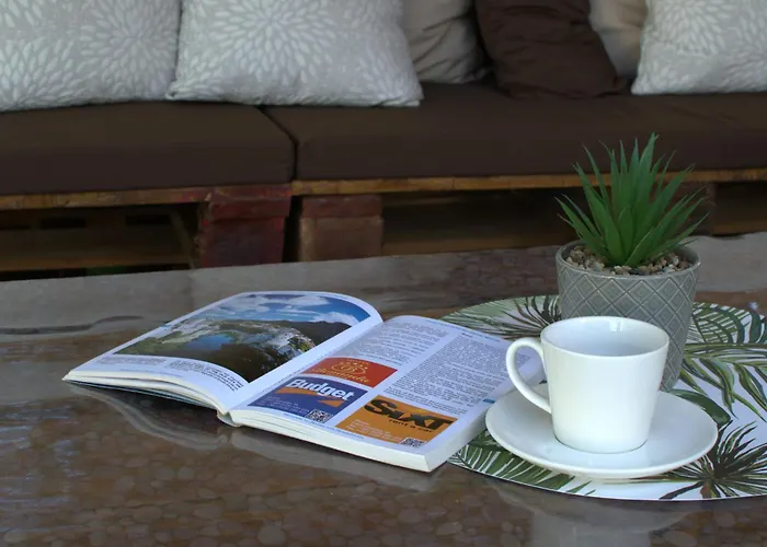 Hills House Semesterbostad *